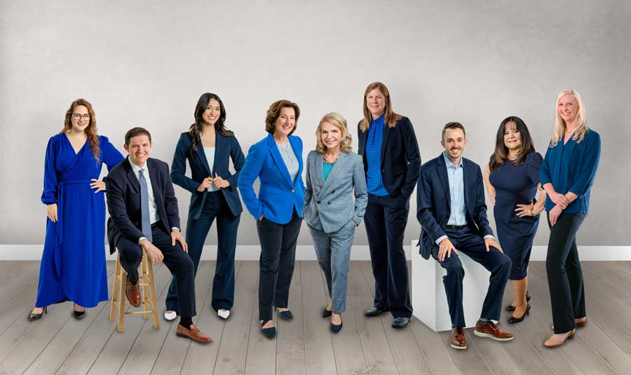 independent financial services team photo